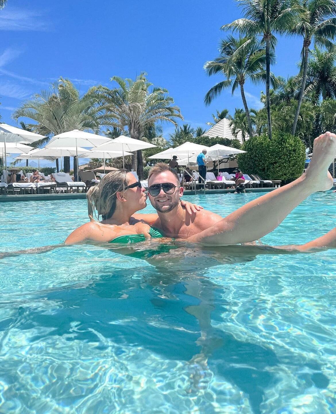 Traveled to Miami together.