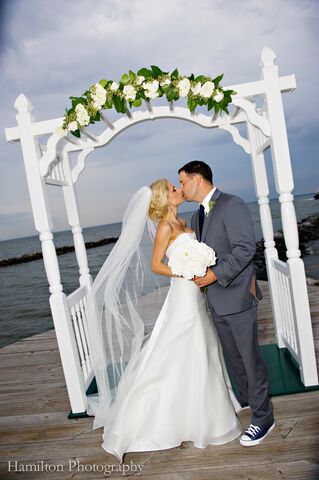 Silver Swan Bayside Ceremony Venues  Stevensville  MD 