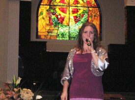 Tori Gay - Singer - Knoxville, TN - Hero Gallery 4