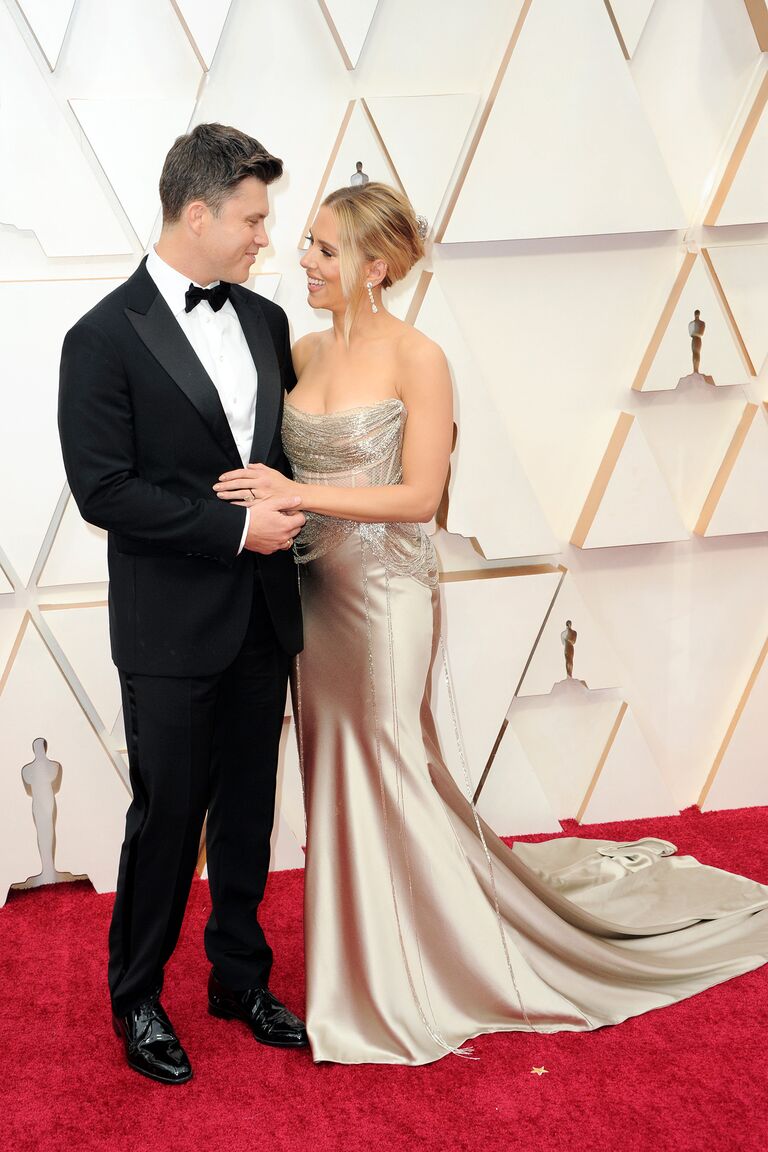 Scarlett Johansson Husband 2021: Who Is Colin Jost? Is ScarJo Married? –  StyleCaster