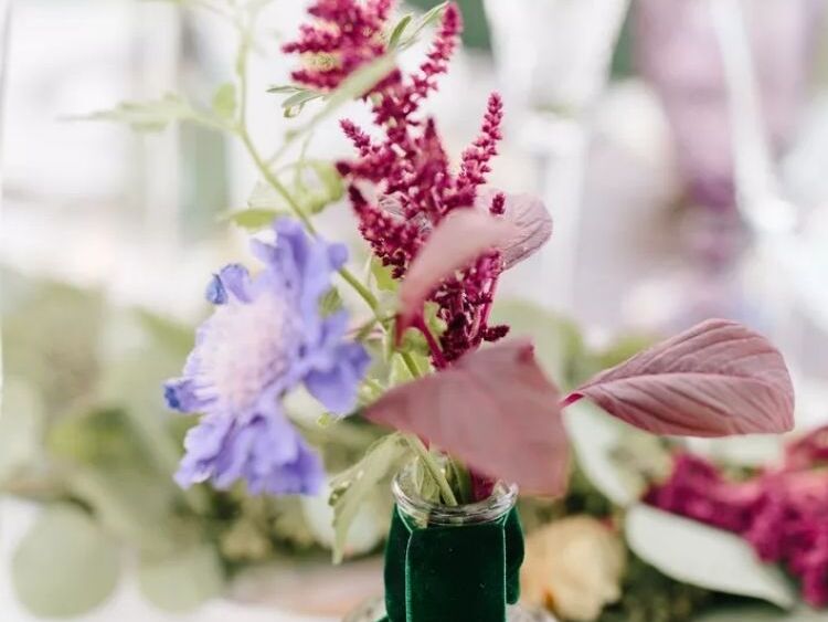 Jennysflowershop Glass Bud Vase Set, Small Glass Vases for Flowers, Bud  Vases for Centerpieces, Rustic Wedding Decor, Spring Flower Set of 3 -   UK