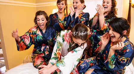 Department stores push <em>yukata</em> as online pandemic party