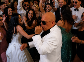 Pitbull Enzo — Tribute Artist & Live Band - Impersonator - Toronto, ON - Hero Gallery 4