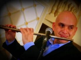 Saxophonist Igor Babich - Saxophonist - Niagara Falls, ON - Hero Gallery 3