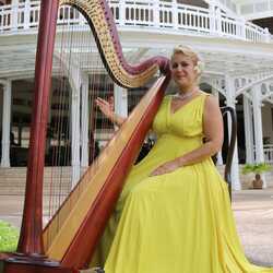 Harpist Chiara Capobianco, profile image
