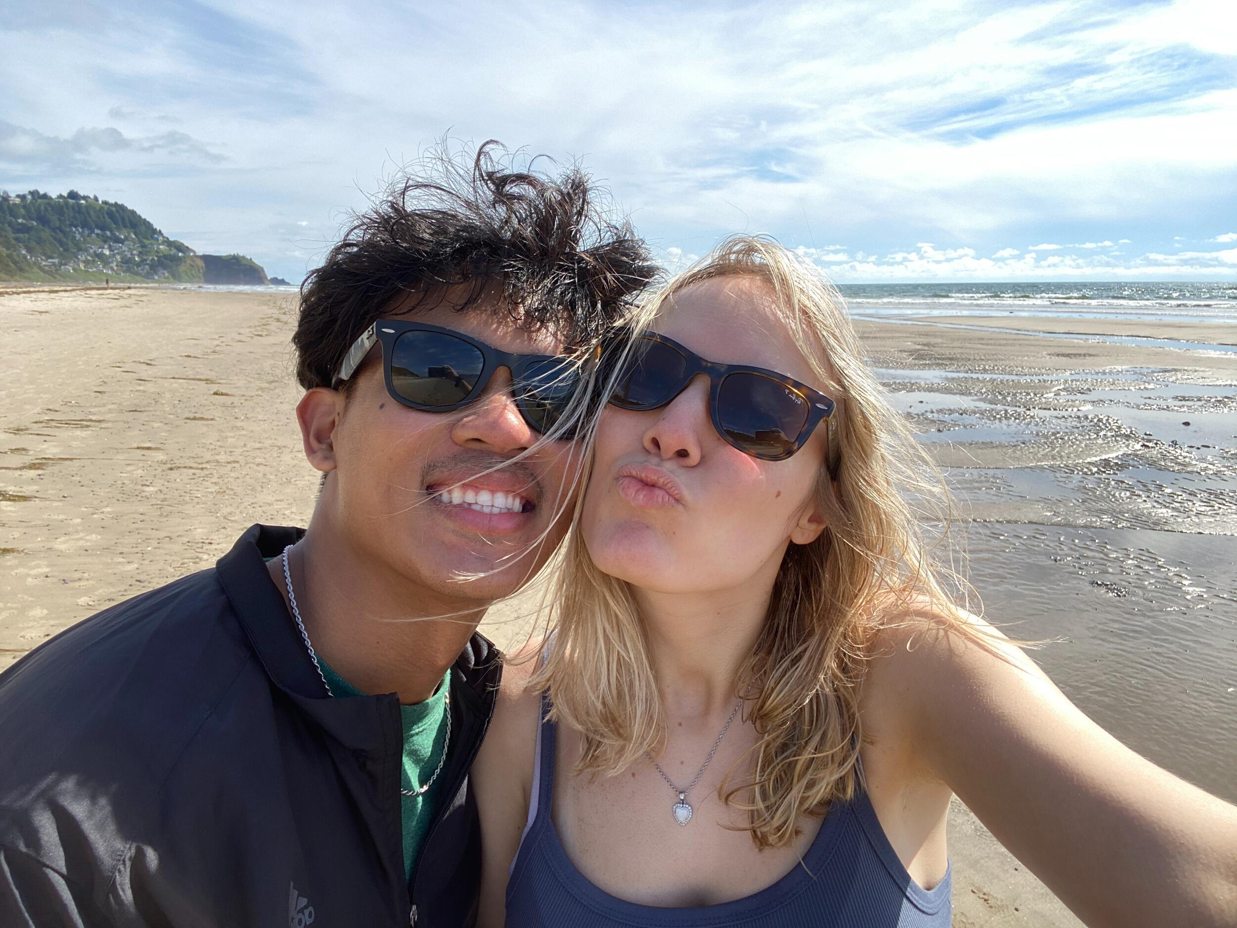 Josh came to visit during the summer while he was an intern at Kite Pharma and Elise was working in Assisted Living - we went to the beach with Elise's parents :)
