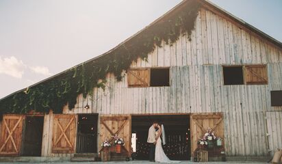 The White Silo Barn Reception Venues Parkersburg Il