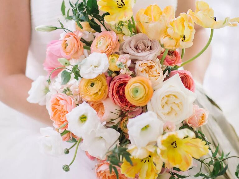 42 Ranunculus Wedding Bouquet Ideas You'll Love