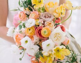 42 Stunning Ranunculus Wedding Bouquet Ideas