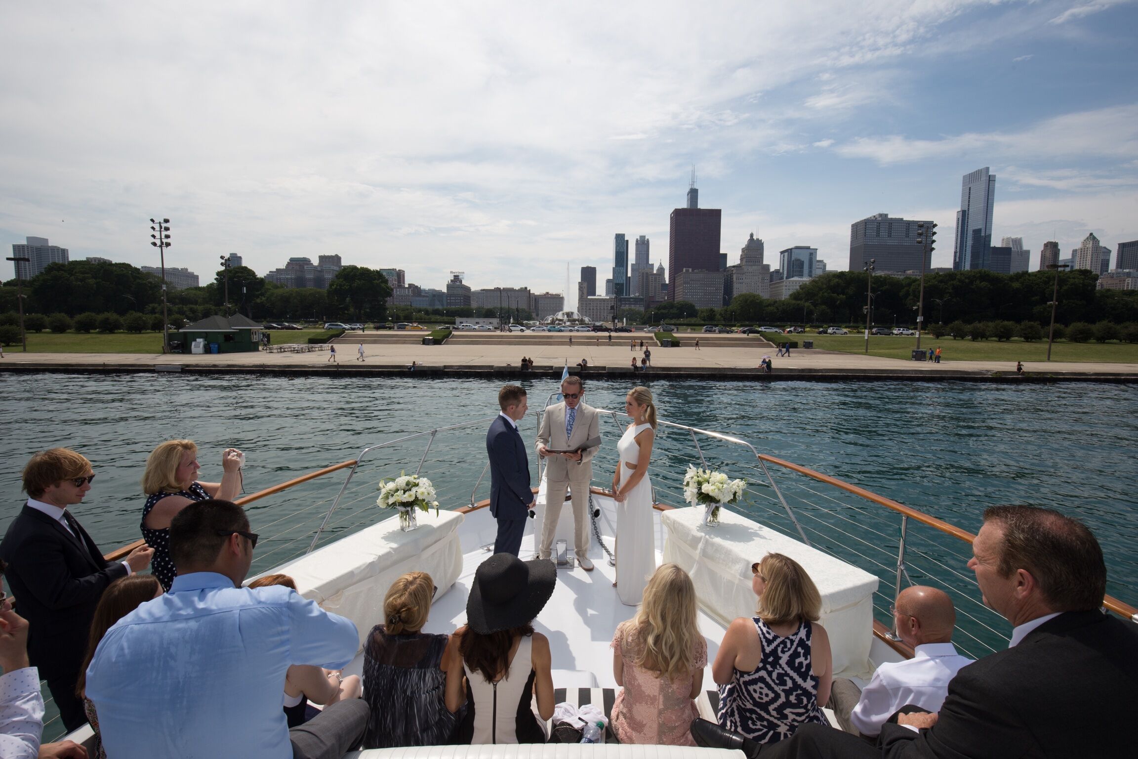 private yacht tour chicago