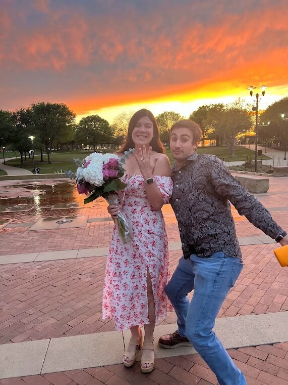 Nick FINALLY asked Haley to marry him!! It was everything Haley could've asked for. 