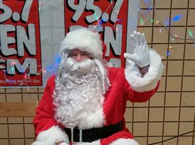 Santa Claus Ken - Santa Claus - Mount Laurel, NJ - Hero Gallery 3
