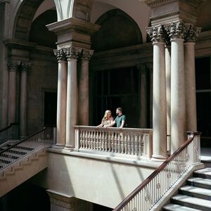 Gallery Photo 15