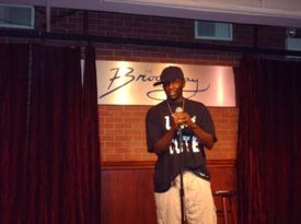 Tidy Dillard comedian - Comedian - Kansas City, MO - Hero Gallery 1