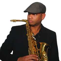 Leon Saxophone, profile image