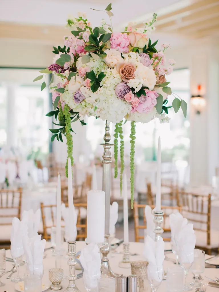 Hanging Centerpiece with Hydrangea and Peony