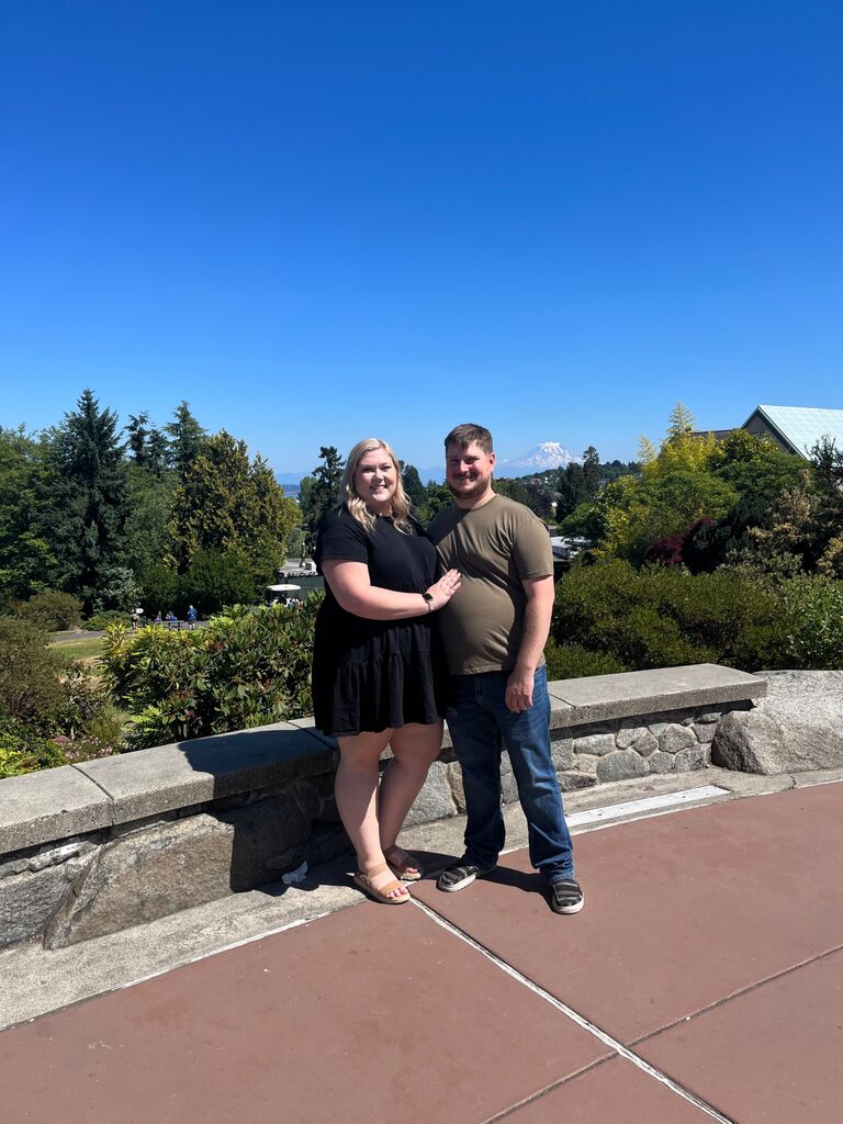 Brian organizes a "Perfect Date Day" where they go to Sarah's favorite breakfast place, the Point Defiance Zoo, a home cooked dinner made by Brian, and Cheesecake Factory cheesecake for dessert.