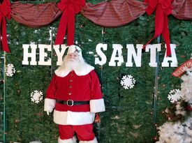 Papa Christmas - Santa Claus - Fort Worth, TX - Hero Gallery 4