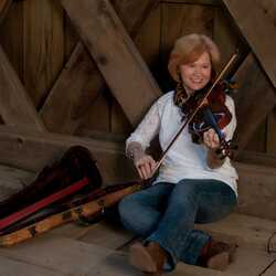 Sharon-Violinist/Fiddler & Vocalist, profile image