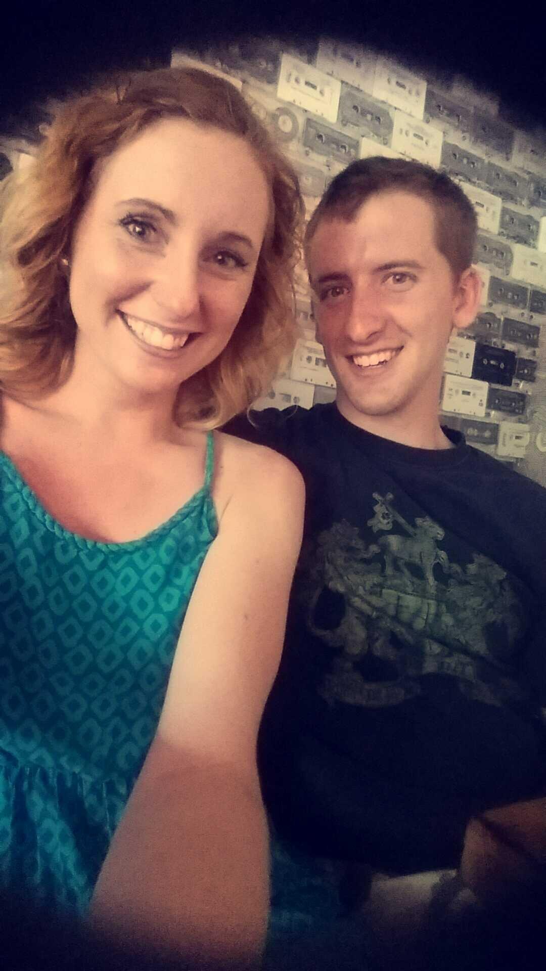 First date! A trip into the city of Columbus to the zoo and lunch at Bodega!