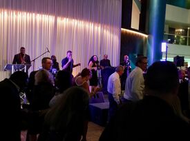 Jerry Wayne's Private Party Band - Variety Band - Pompano Beach, FL - Hero Gallery 4
