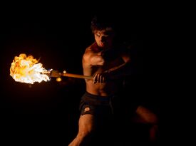 Luke Embers - Fire Dancer - Chicago, IL - Hero Gallery 4