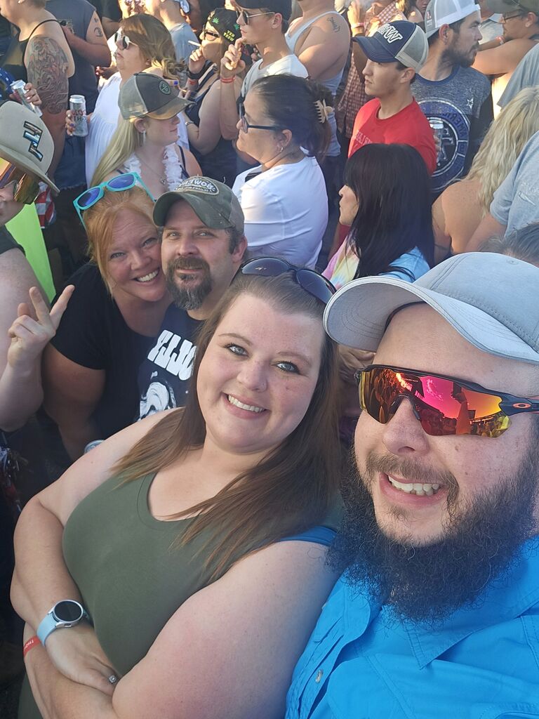 Upchurch Concert with Friends ๐งก