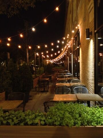 Uncommon Ground (Lakeview) - Patio - Private Garden - Chicago, IL - Hero Main