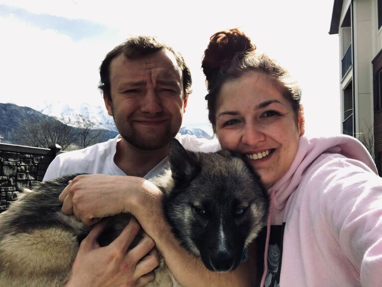 Jamie convinces Brandon to get a quarantine puppy, Hansel.