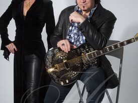 M & RJ Acoustic Duo - Classic Rock Band - Newtown, PA - Hero Gallery 4