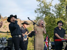 Queen of Hearts - Country Band - Coto de Caza, CA - Hero Gallery 4