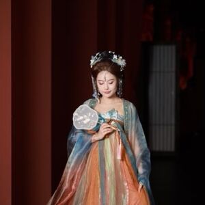 Gallery Photo 3
