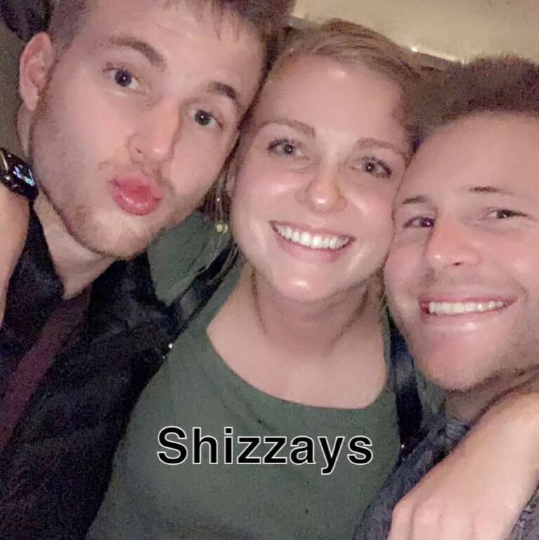 Matt moved to Iowa after he graduated, but would make trips back to Indiana from time to time. This was one of his final trips before moving back to Indiana for good... he and Katie made plans to meet up at the Pub downtown for some shizzays 🍻
