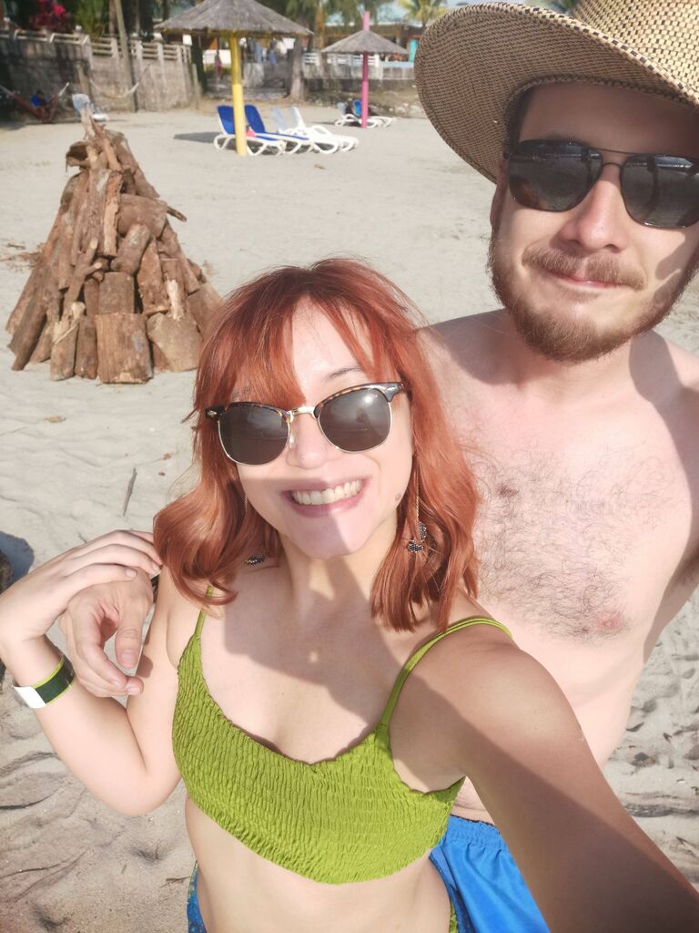 Primer aniversario de novios. A veces vamos a la playa, y eso es especial también.