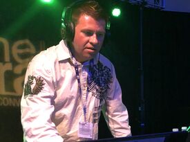 DJ RonnieB - DJ - Aurora, IL - Hero Gallery 1