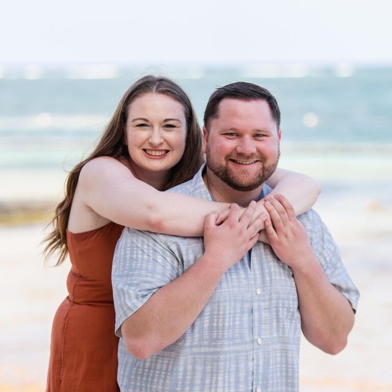 After several Midwest road trips, Amanda and Joe decided to take their adventures international with a trip to Mexico for a much needed vacation!