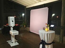 Music And Photo Booths LLC - DJ - Jacksonville, FL - Hero Gallery 3