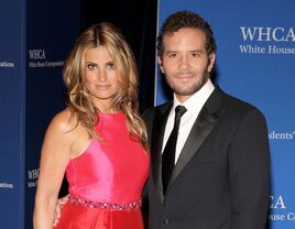 Idina Menzel Is Engaged to Aaron Lohr!