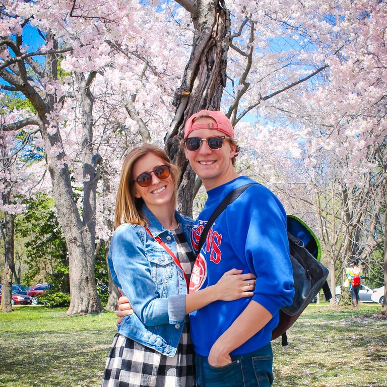 Maggie & Eric say goodbye to the Midwest and move to Washington, DC to start their careers. 
