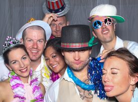 Swanky Social Photobooth - Photo Booth - Madison, WI - Hero Gallery 3