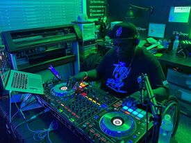 DJ 3XL - Professional DJ Services - DJ - Akron, OH - Hero Gallery 1