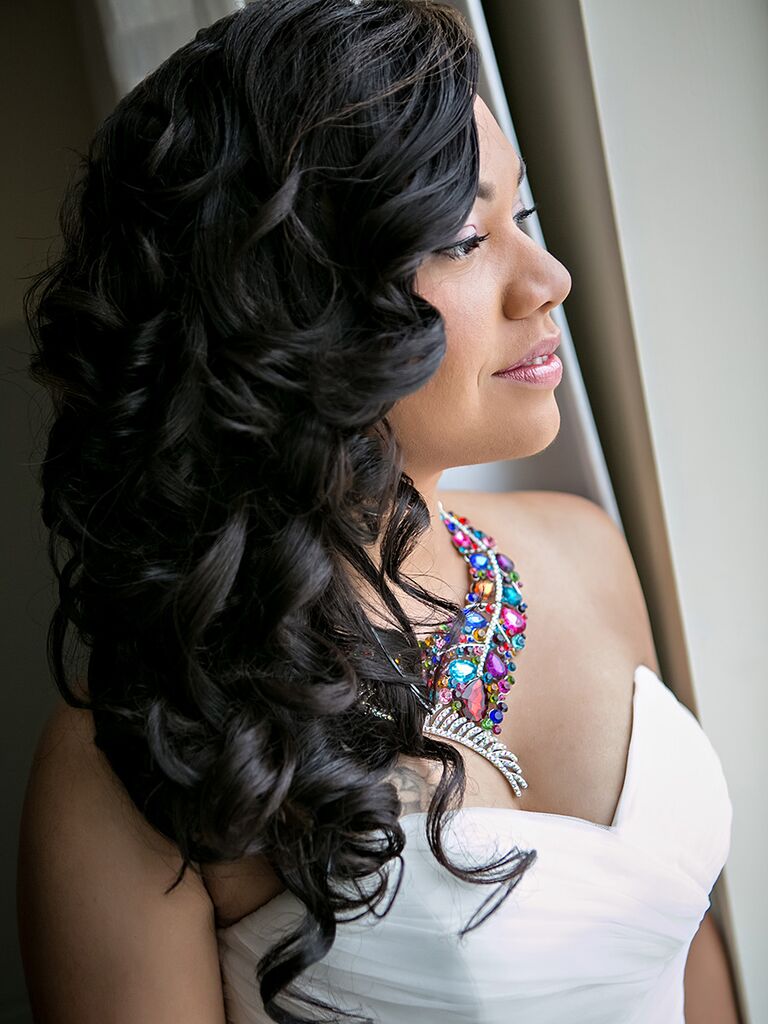 16 Curly Wedding Hairstyles for Long and Short Hair