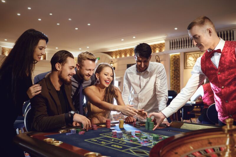 Party Themes for Adults: Casino Night