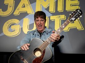 Jamie & Guitar - Singer Guitarist - Knoxville, TN - Hero Gallery 3