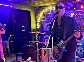 ULTIMATE Wedding Band - Dance Band - Wellston, OH - Hero Gallery 1