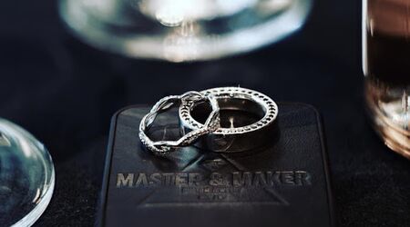 Engagement hot sale ring maker