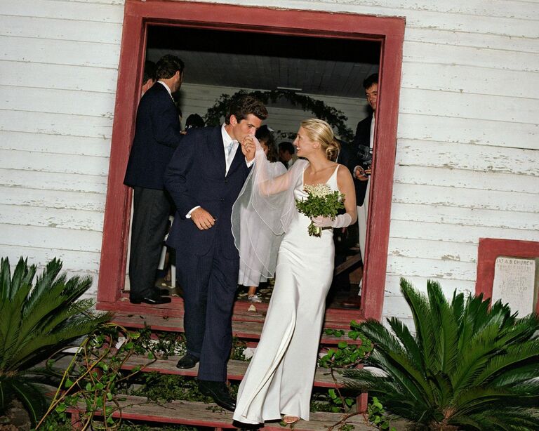 Carolyn Bessette Kennedy's wedding dress