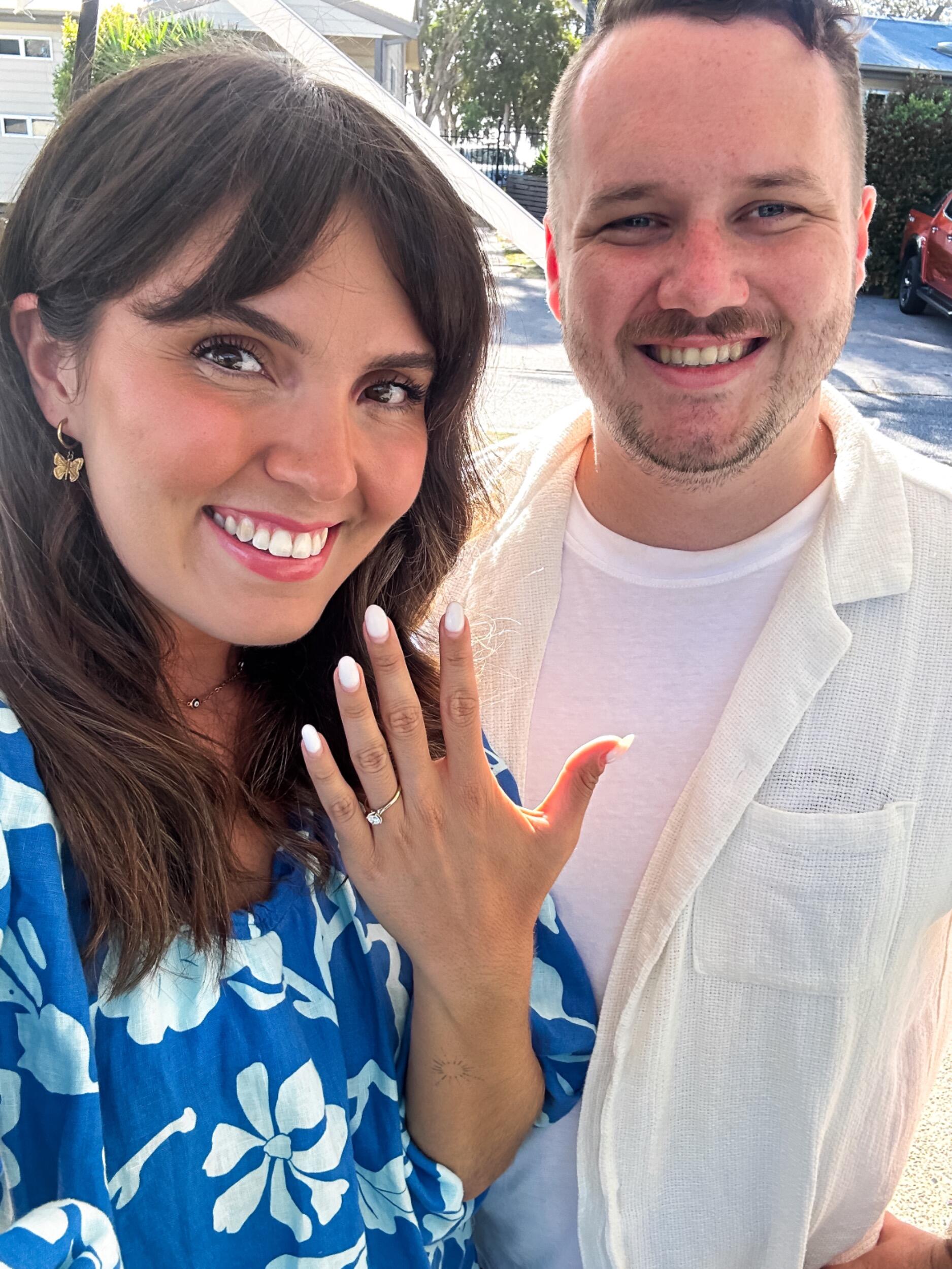 Now, for the moment you have all been waiting for. After 1,826 days together (5 Years wow) Ben got down on one knee at Shoal Bay beach, unbeknownst to Matilda who was too attached to her kindle to realise, he proposed !! And on their 5th anniversary too!!