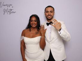 MNH Photo Booth, LLC - Photo Booth - Ronkonkoma, NY - Hero Gallery 3