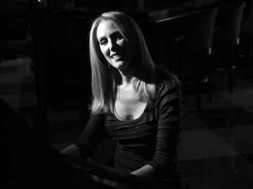 Karen Betty Schwartz - Pianist - New York City, NY - Hero Main